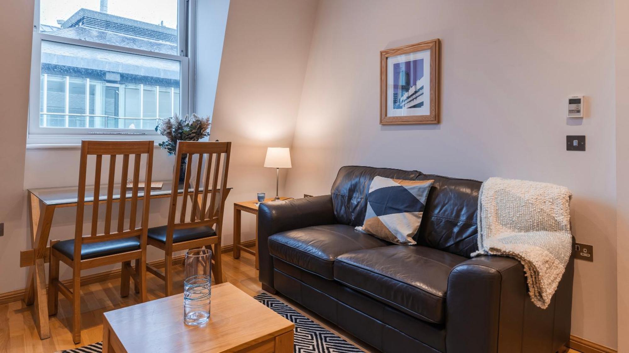 Cannon Street Serviced Apartments By Lovelystay London Ngoại thất bức ảnh